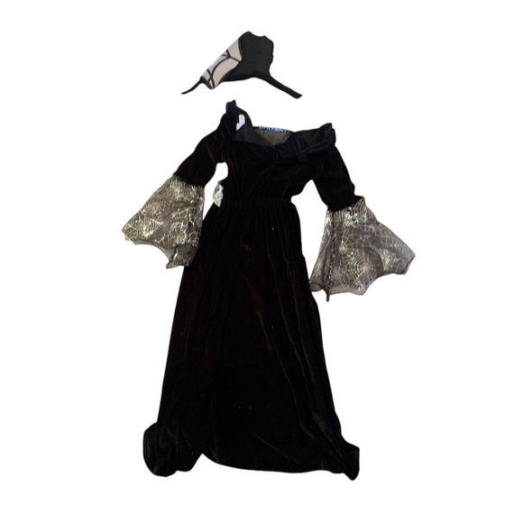 Dark Countess Kid’s Halloween Costume - Girl’s Size Large - Picture 3 of 3